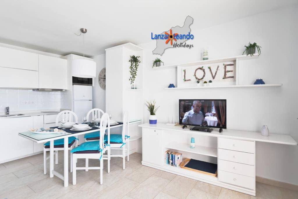 Vivienda Vacacional Ocean Pearl Costa Teguise Luaran gambar