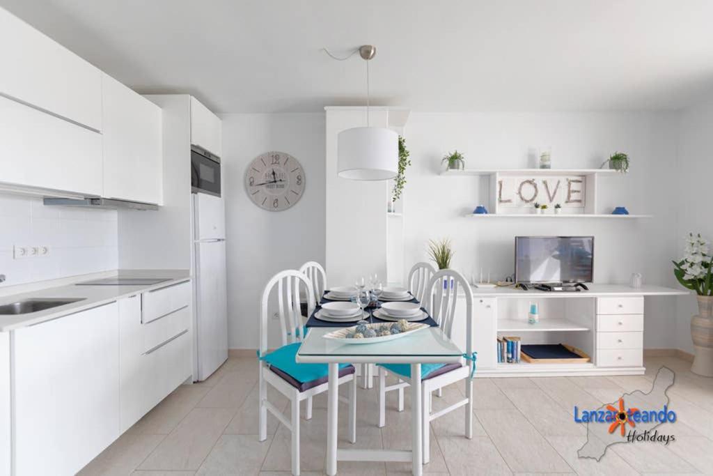 Vivienda Vacacional Ocean Pearl Costa Teguise Luaran gambar